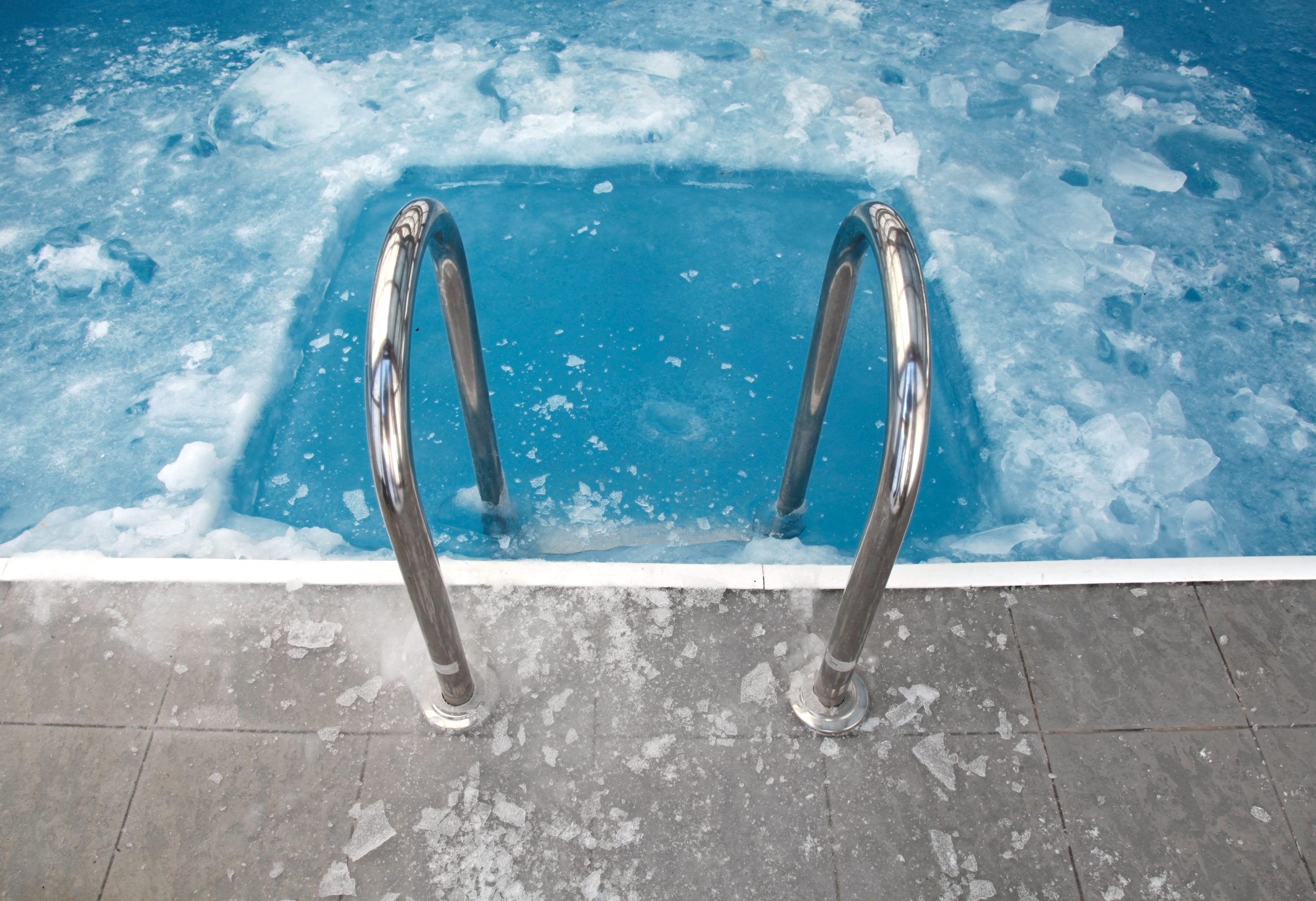 Winterafdekking voor een zwembad: hoe moet ik kiezen?